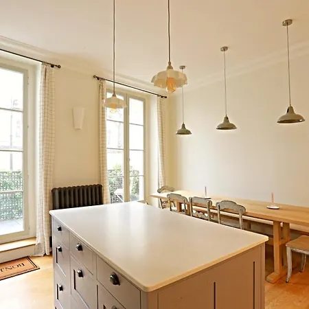 Apartment Beautiful Jardin Luxemboug Rue Ferou *
